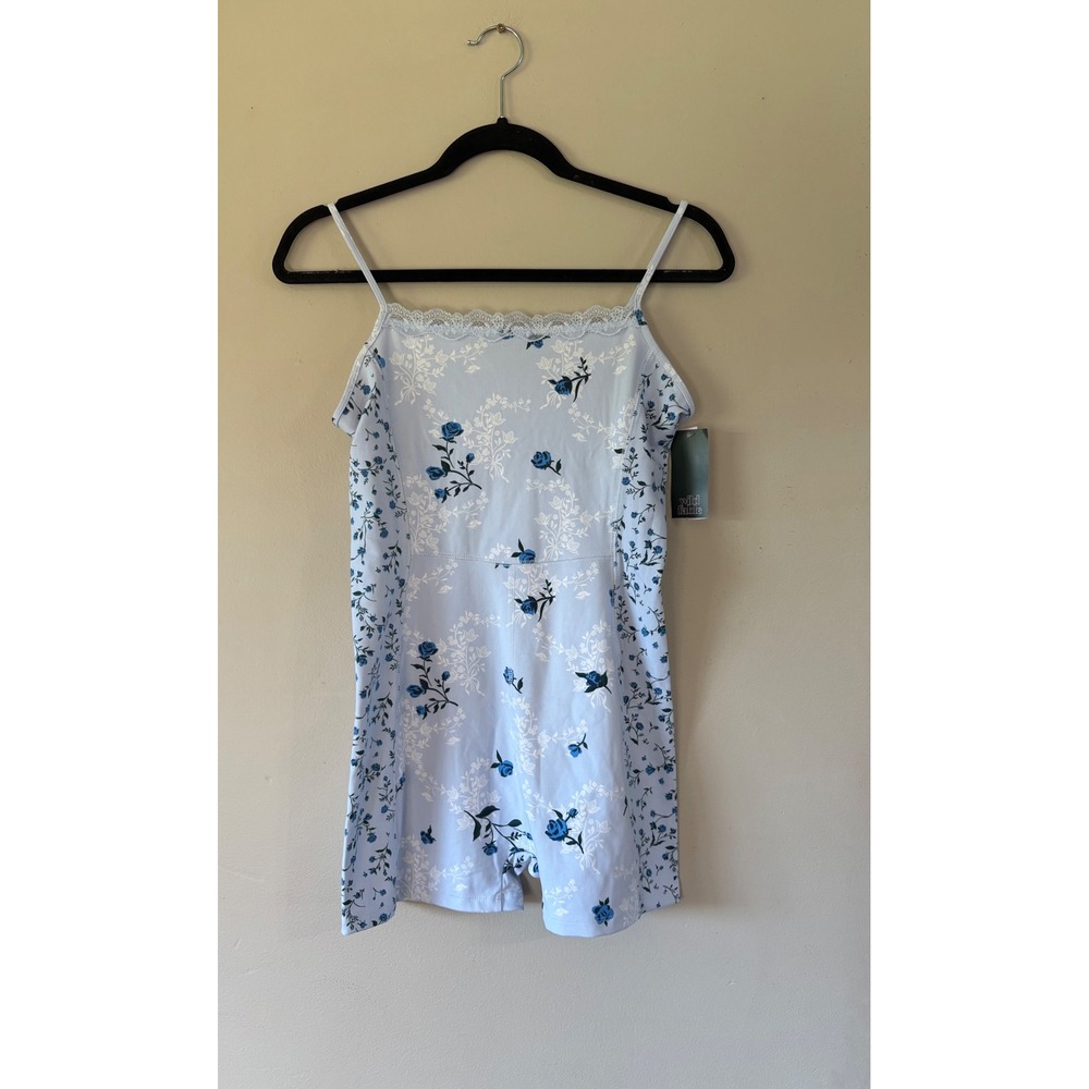 Wild Fable ButterBliss Floral Romper Light Blue‎ Lace Trim Sleeveless Medium NWT